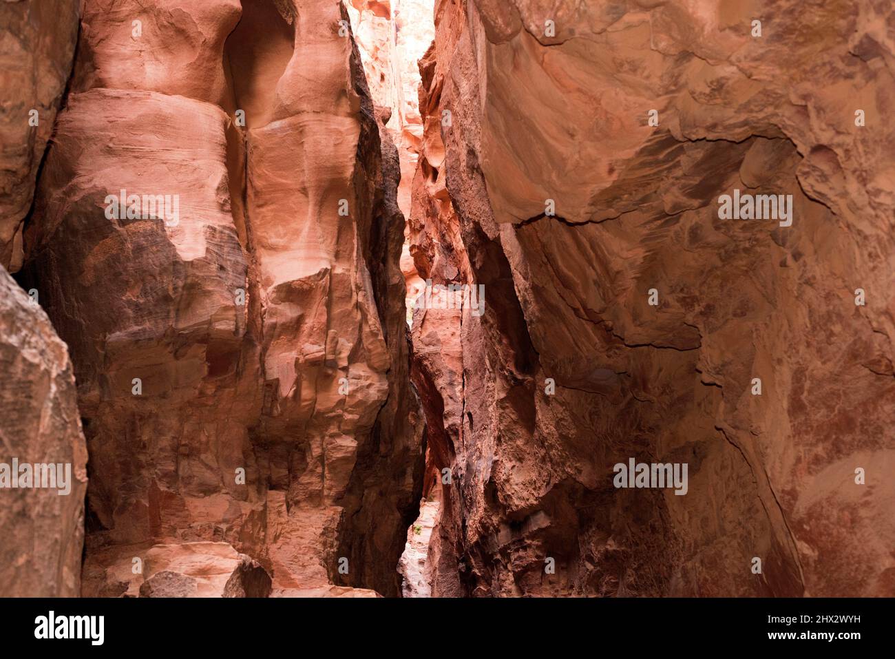 Wadi Rum oder Valley of the Moon (UNESCO-Weltkulturerbe). Khazali Canyon. Jordanien. Stockfoto