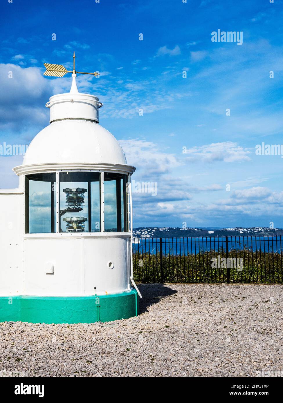Berry Head Lighthouse, einer der kleinsten Türme der Britischen Inseln, in der Nähe von Brixham, Devon. Stockfoto