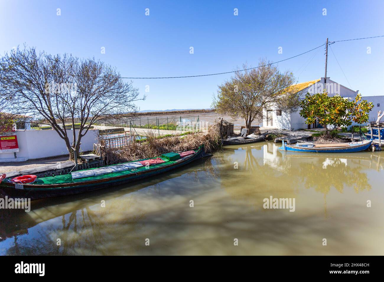 Boote in Carrera de La Reina, El Palmar, Provinz Valencia, Spanien Stockfoto