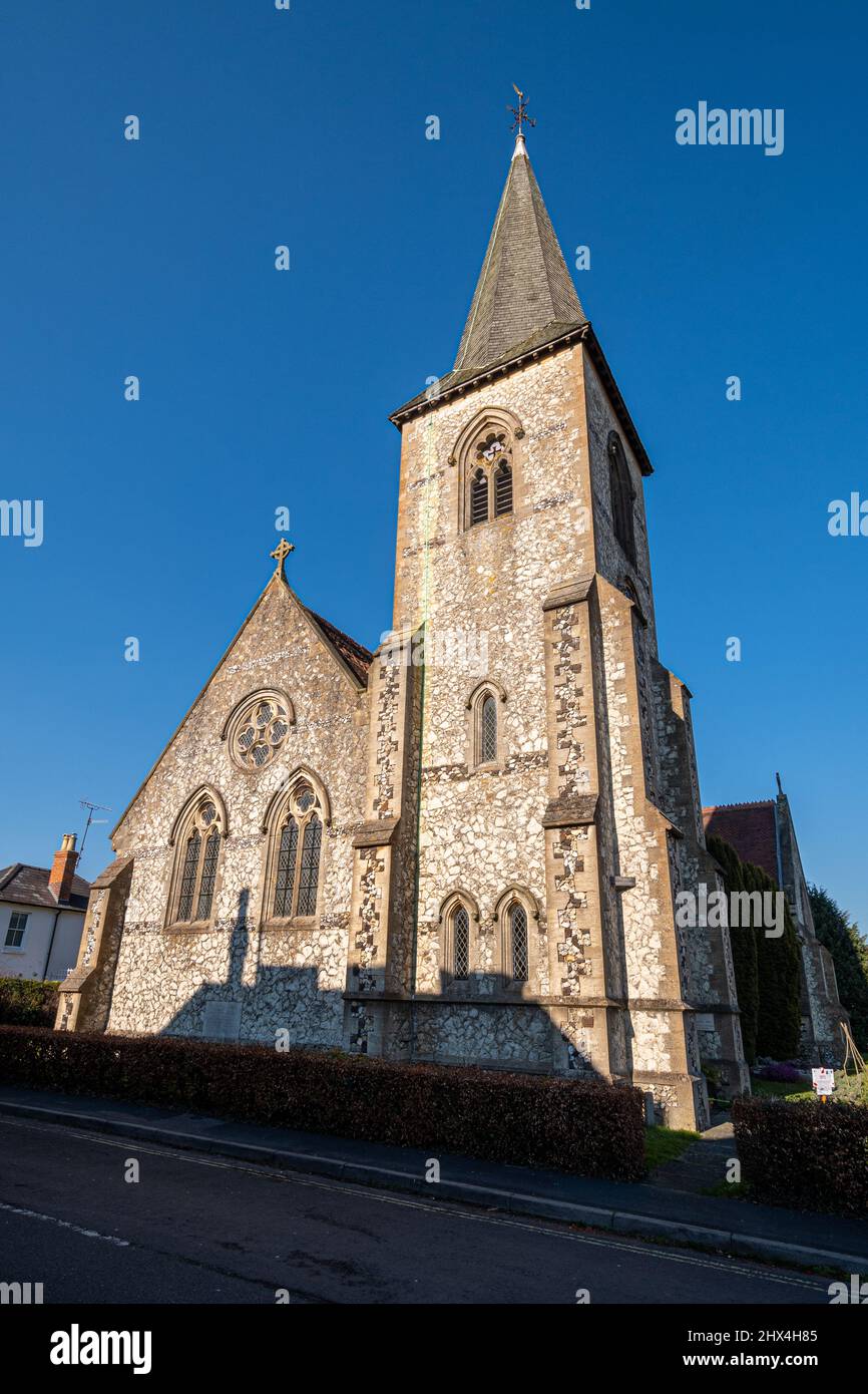 All Saints Church, eine anglikanische Kirche in Alton, Hampshire, England. Es ist ein denkmalgeschütztes Gebäude. Stockfoto
