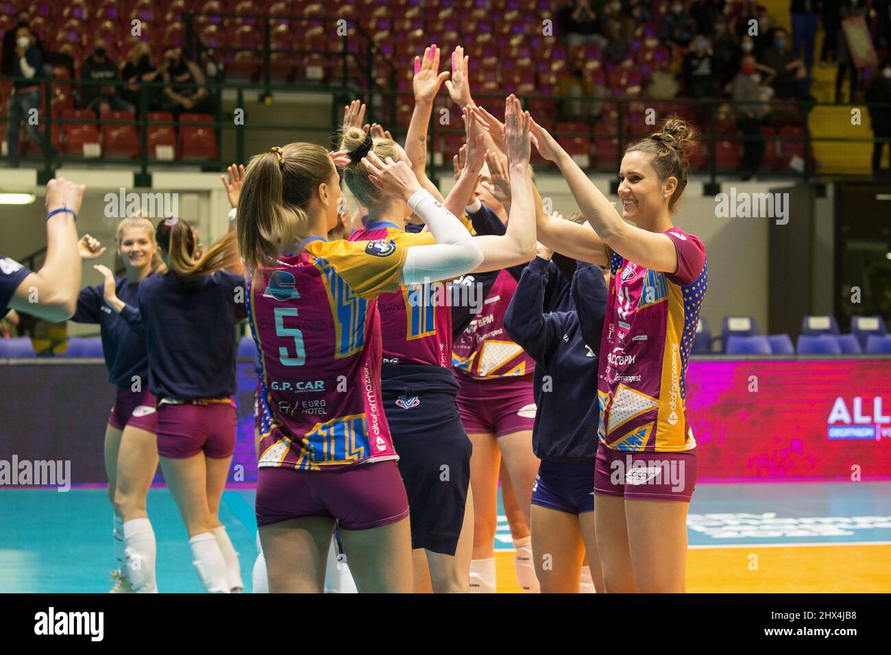 Spieler von Vero Volley Monza während des Viertelfinals - Vero Volley Monza gegen Carraro Imoco Volley Conegliano, CEV Champions League Volleyballspiel der Frauen in Monza (MB), Italien, März 09 2022 Stockfoto