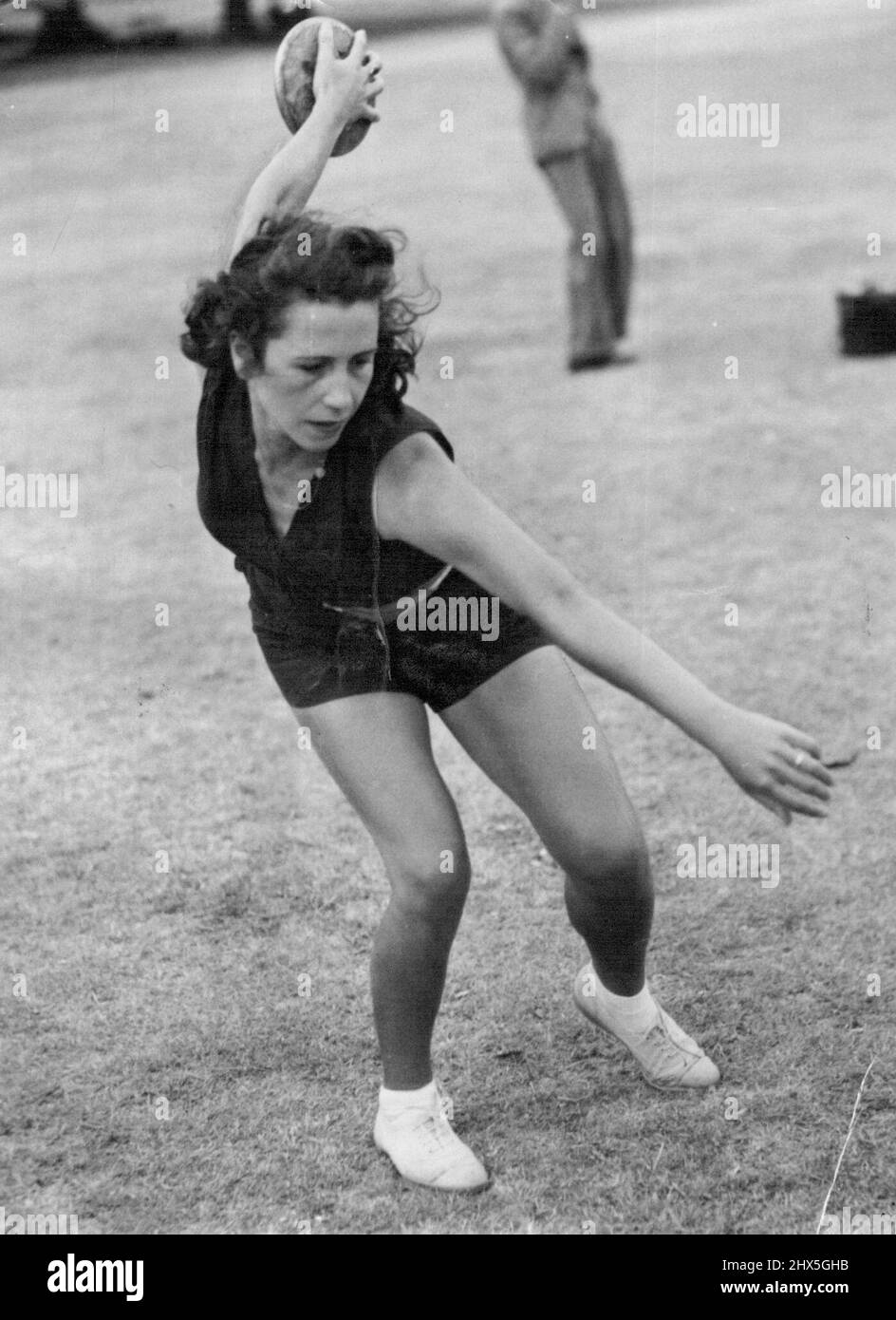 Sport - Leichtathletik - Veranstaltungen - Diskuswerfen. 10. April 1940. Stockfoto