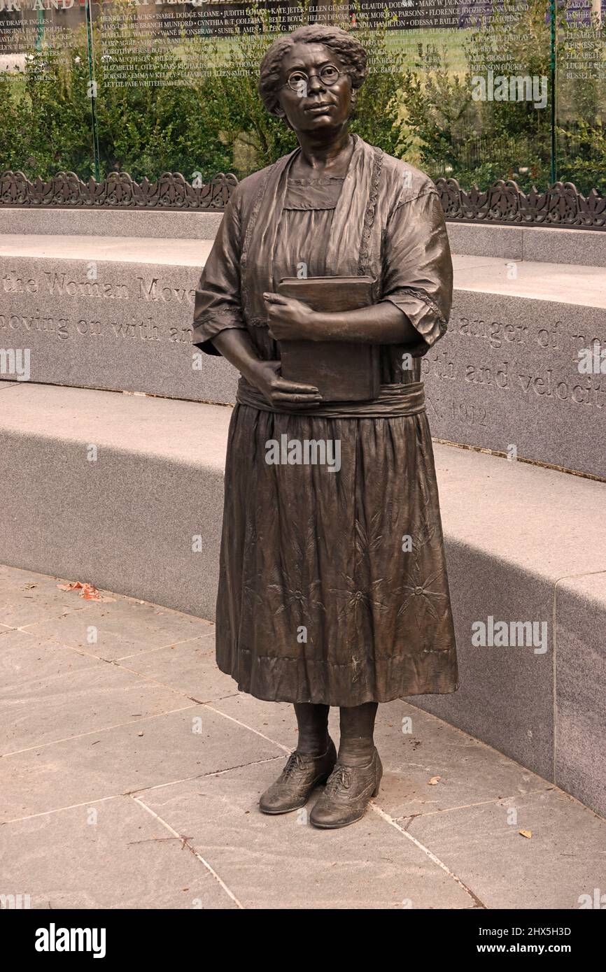 Stimmen aus dem Garten: Das Virginia Women's Monument in Richmond VA Stockfoto