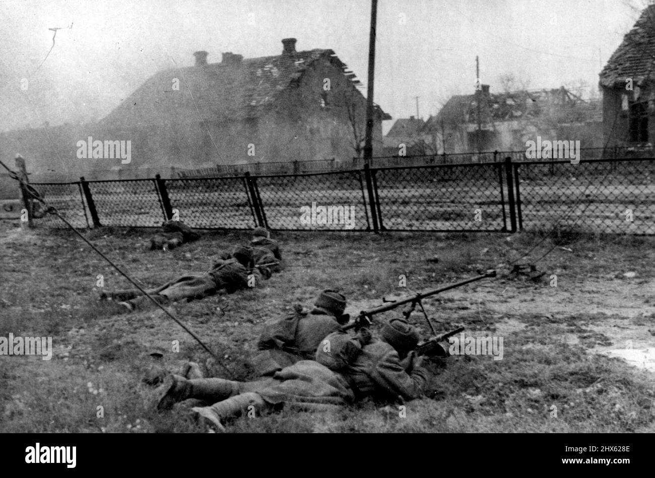 Stalingrad. In einer Arbeitersiedlung ***** Außenbezirke. 1. November 1942. ;Stalingrad. In einer Arbeitersiedlung ***** Außenbezirke. Stockfoto