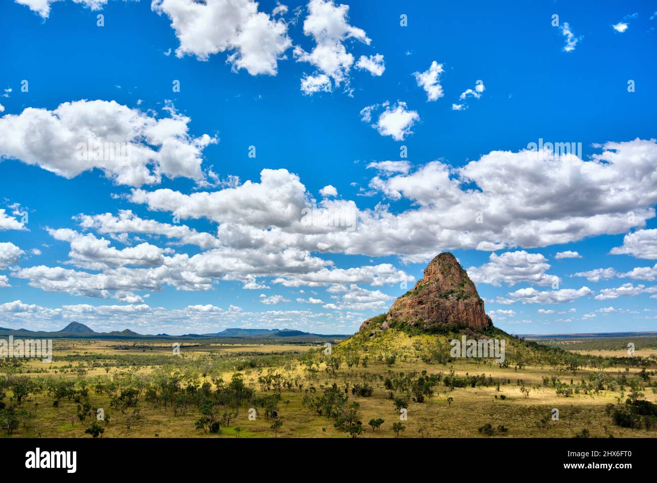 Luftaufnahme des Wolfang Peak National Park neben dem Peak Downs Highway in der Nähe von Clermont Queensland Australien Stockfoto