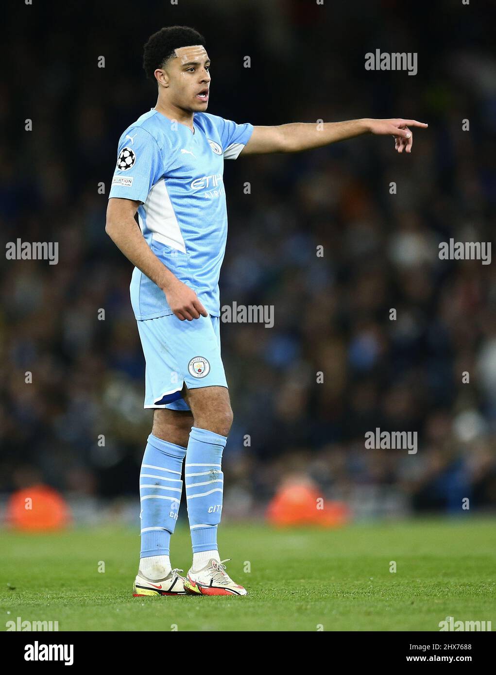 Manchester Grossbritannien 09 03 2022 Conrad Jaden Egan Riley Von Manchester City Wahrend Des Fussballspiels Manchester City Vs Sporting Lissabon Uefa Champions League Runde 16 Etappe 2 Von 2 Etihad Stadium Manchester Grossbritannien 9 Marz