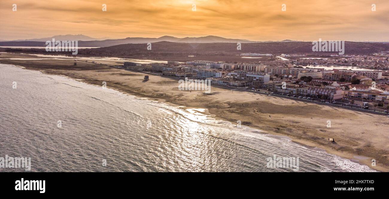 Coucher de Soleil sur Port La Nouvelle Stockfoto