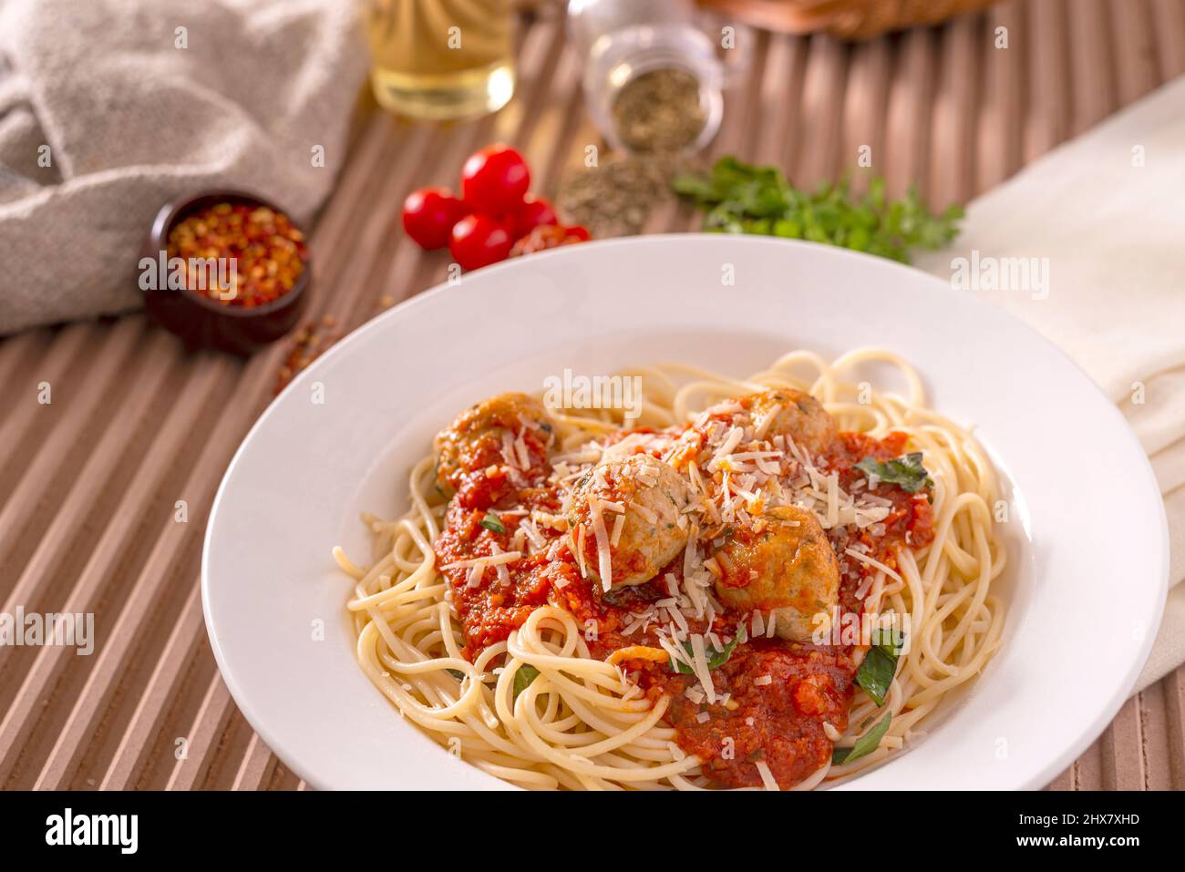 Spaghetti mit Fleischbällchen Stockfoto
