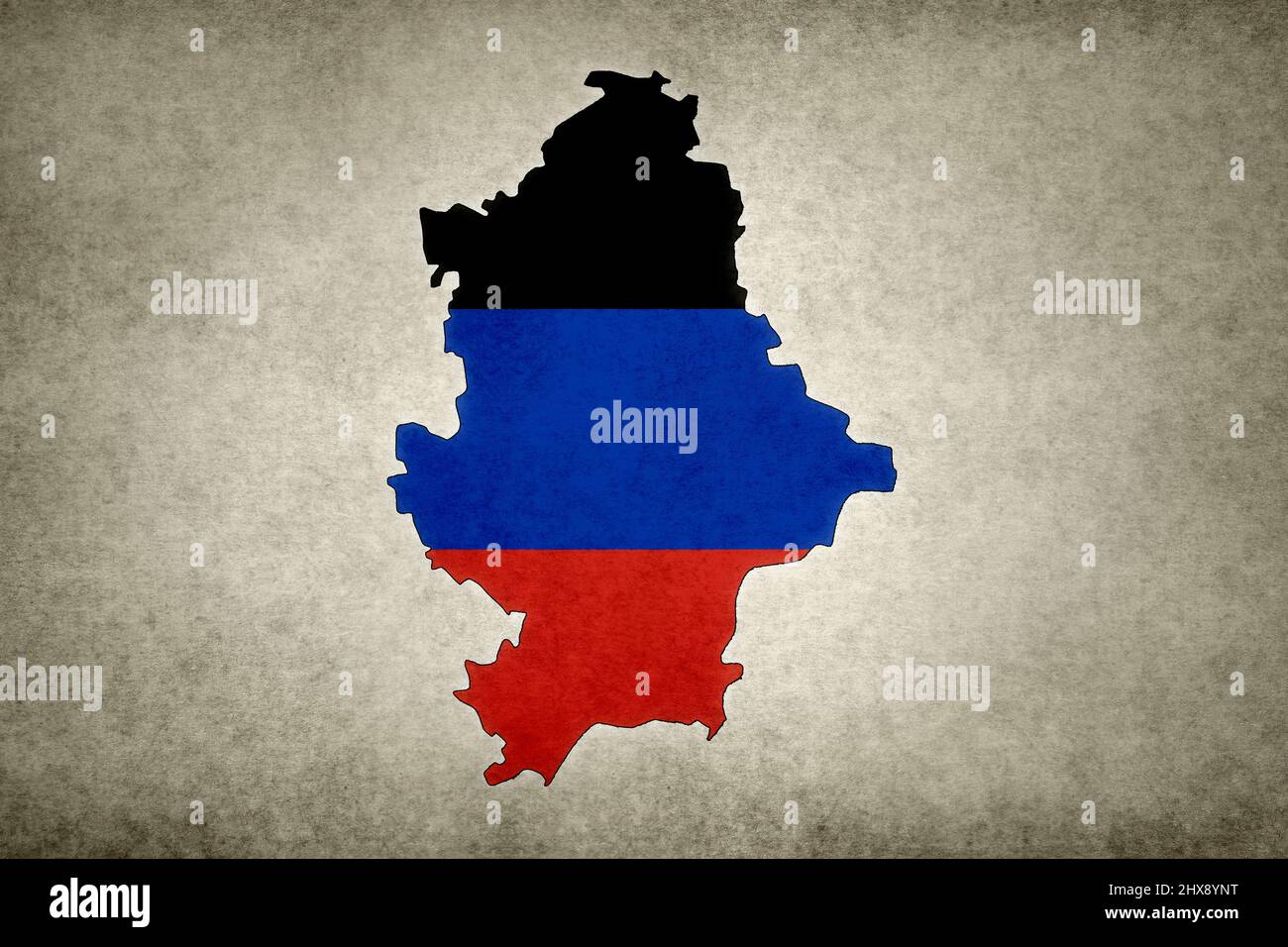 Grunge-Karte von Donezk mit der Flagge, die innerhalb der Grenze auf einem alten Papier gedruckt ist. Stockfoto
