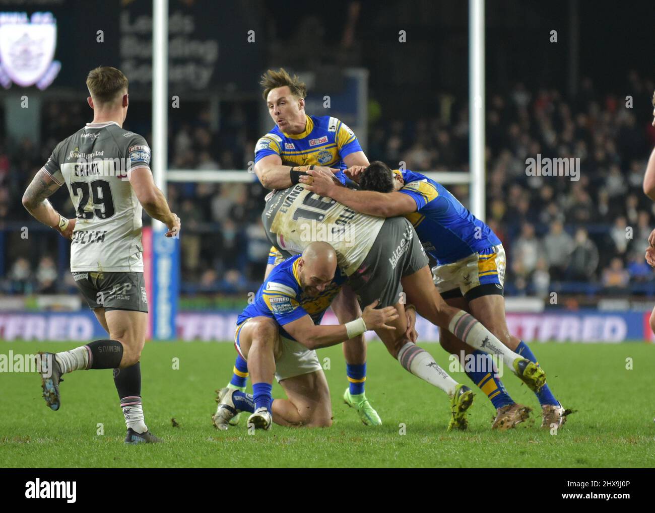 Leeds, Großbritannien. 10. März 2022. Betfred Super League-Spiel zwischen Leeds Rhinos und Hull FC am 10.03.2022 im Headingley Stadium, Leeds, Großbritannien Credit: Craig Cresswell/Alamy Live News Stockfoto