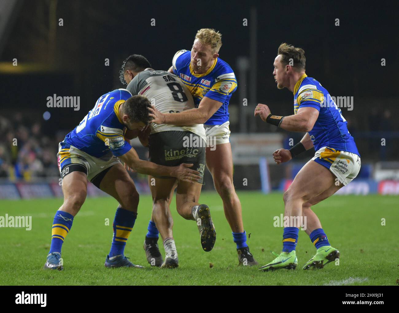 Leeds, Großbritannien. 10. März 2022. Hull FC Ligi Sau Betfred Super League Spiel zwischen Leeds Rhinos und Hull FC am 10.03.2022 im Headingley Stadium, Leeds, Großbritannien Credit: Craig Cresswell/Alamy Live News Stockfoto