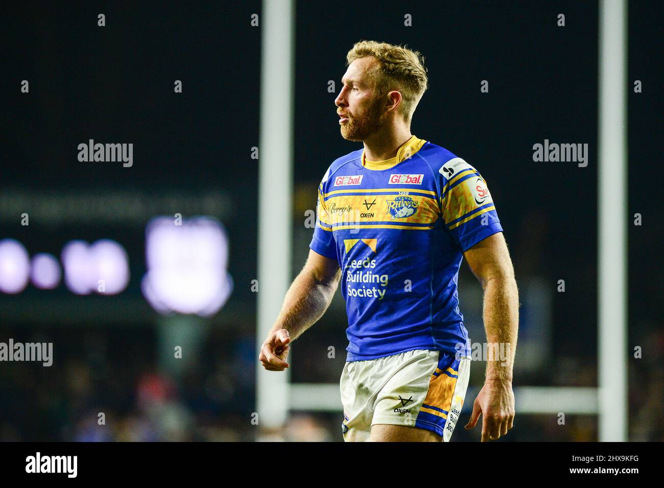 Leeds, Großbritannien. 10. März 2022. Leeds, England - 10.. März 2022 - Matt Prior (10) von Leeds Rhinos. Rugby League Betfred Super League Round 5 Leeds Rhinos vs Hull FC im Headingley Stadium, Leeds, Großbritannien Dean Williams Credit: Dean Williams/Alamy Live News Stockfoto