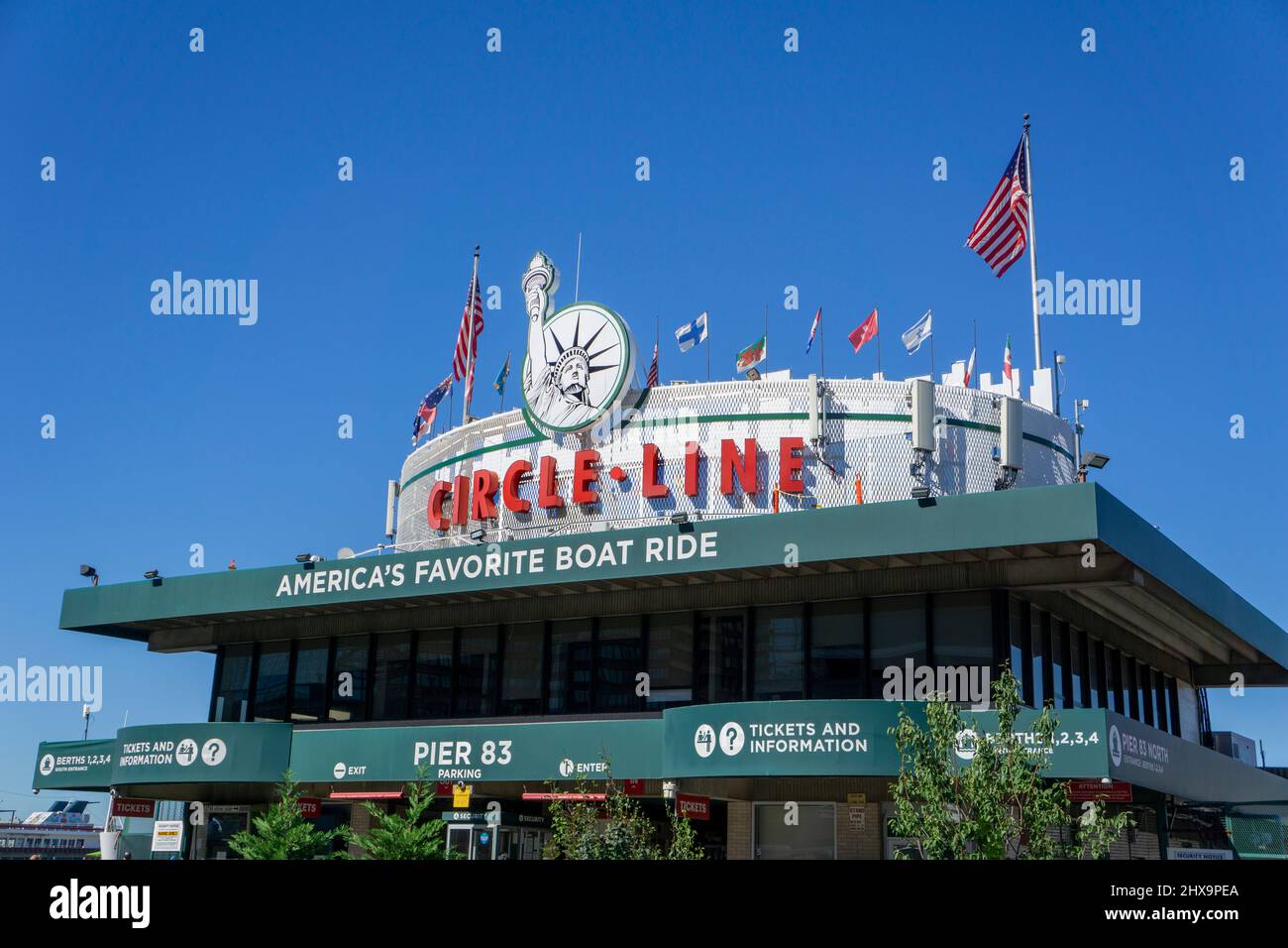 Ticketschalter, Circle Line Sightseeing Cruises, Pier 83, New York City, New York, USA Stockfoto