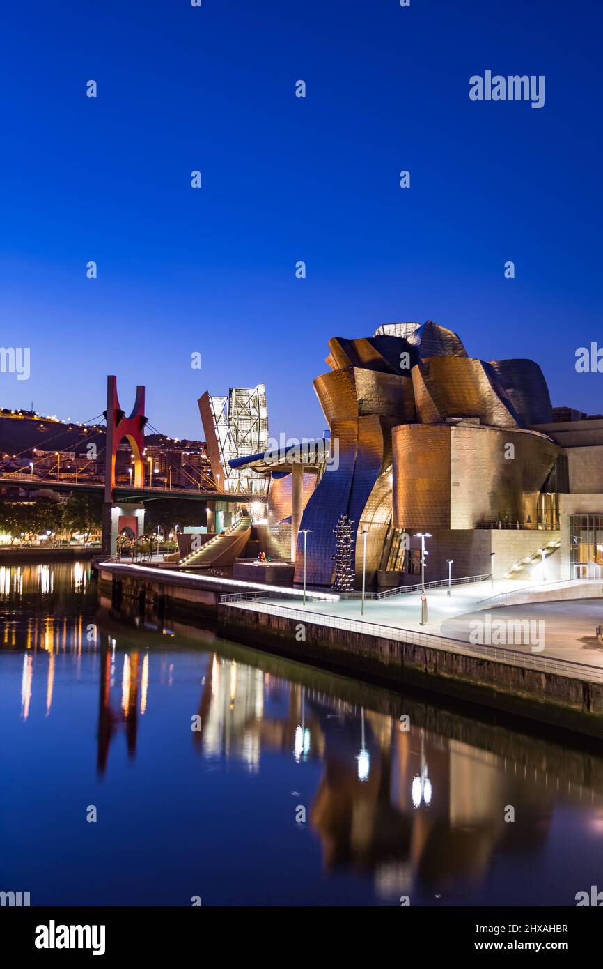 Am frühen Morgen Abendhimmel in Bilbao Baskenland Spanien Europa Stockfoto