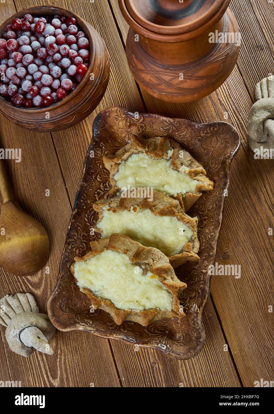 Karelische Pastete mit Kartoffeln - traditionelle Pasties hatten in der ...