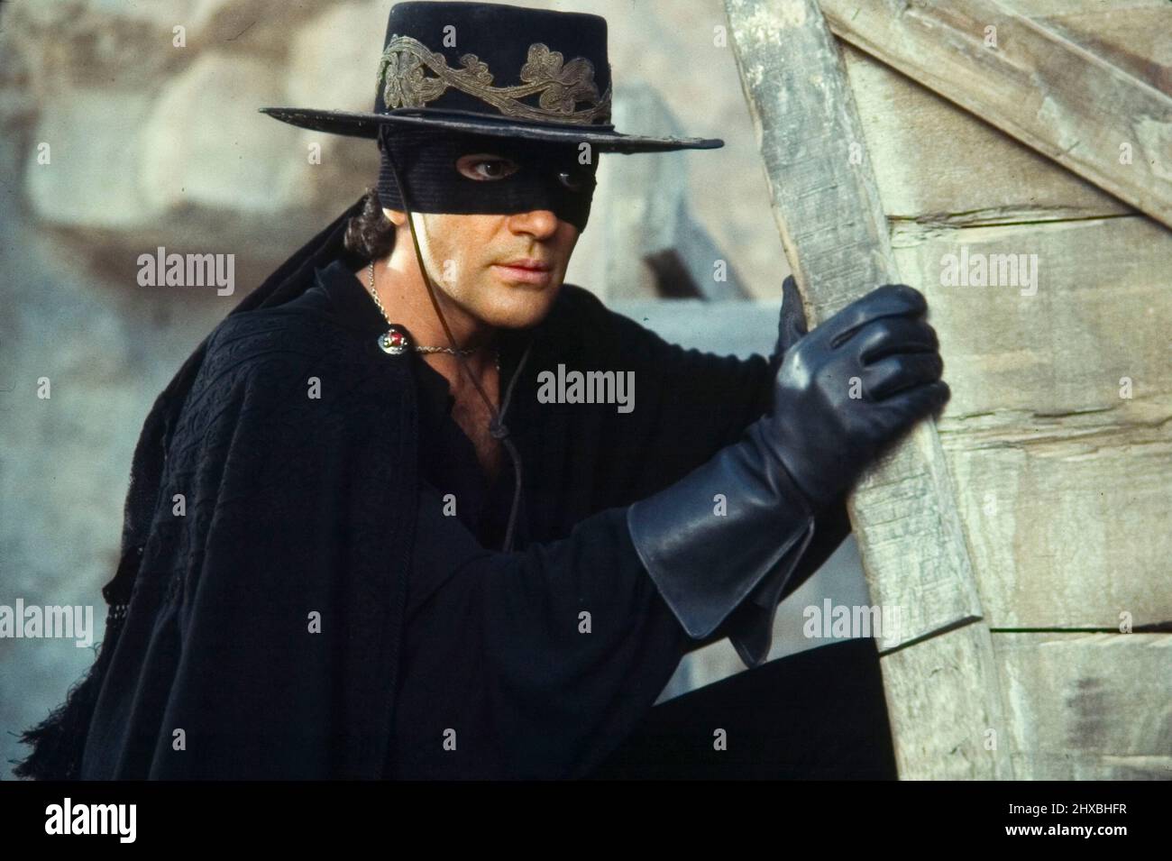 Film The Mask Of Zorro 1998