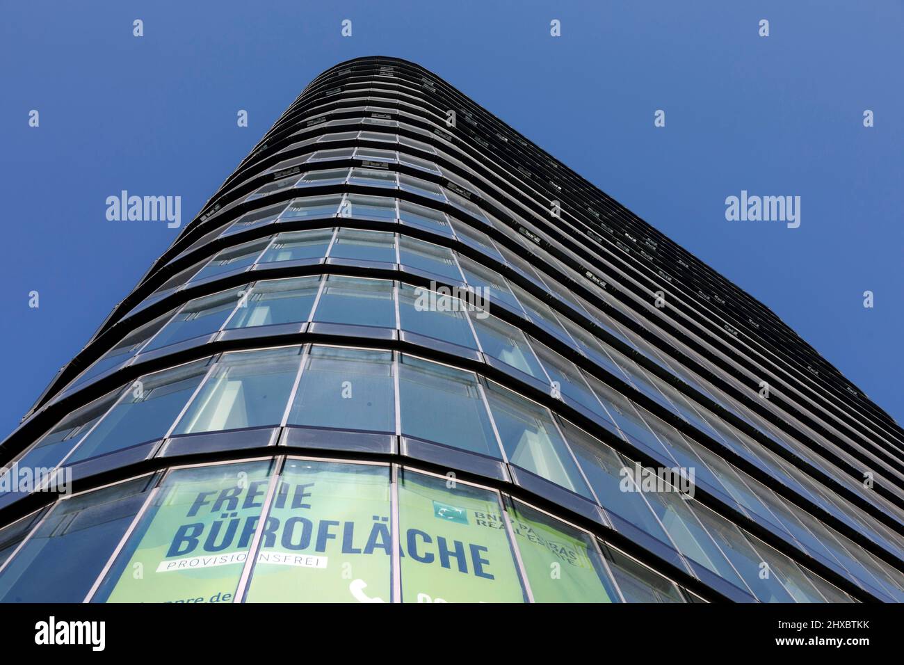 Freie Büroflächen im Düsseldorfer Medienhafen Stockfoto