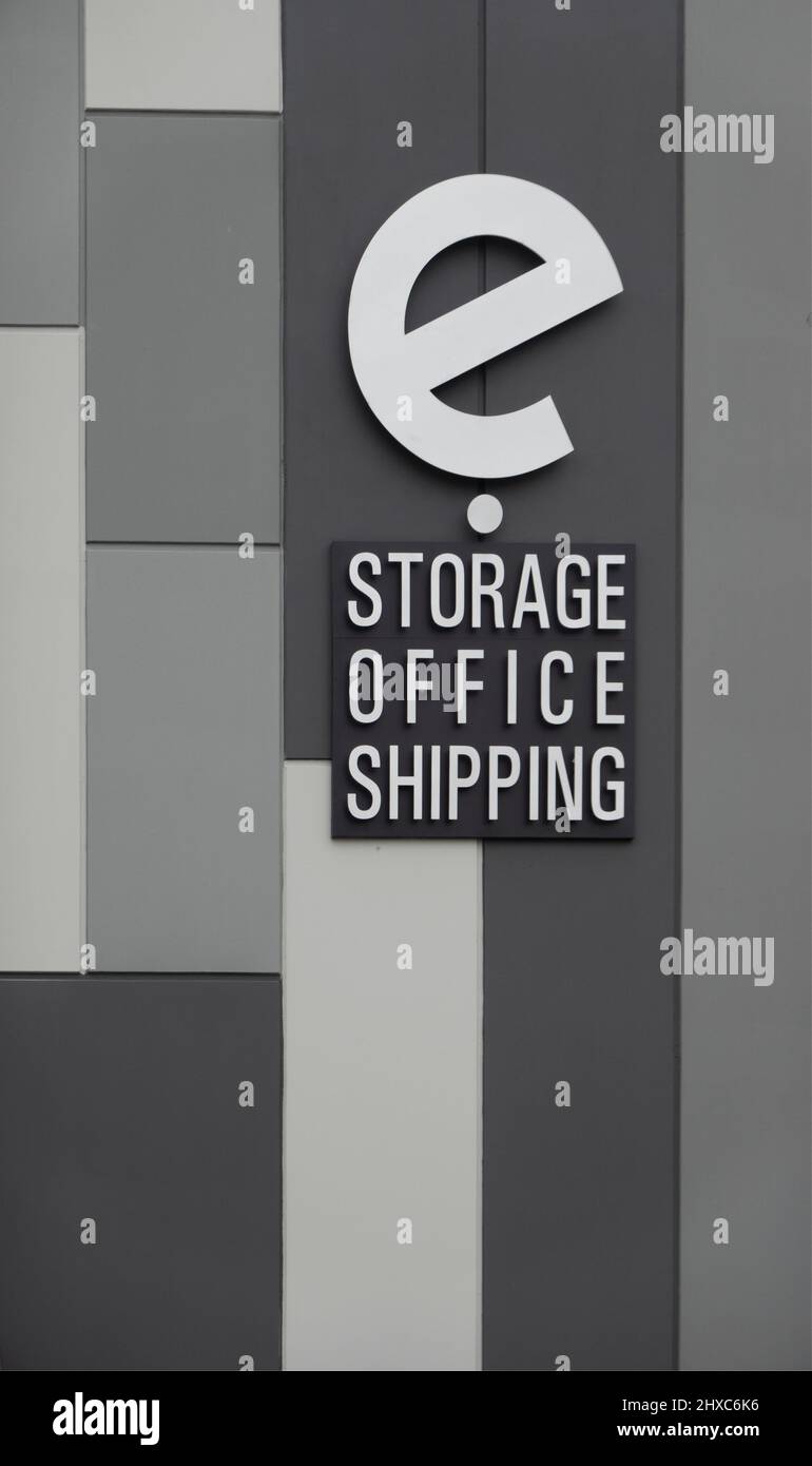 Self Storage E-Commerce Center von Hampton Virginia Stockfoto