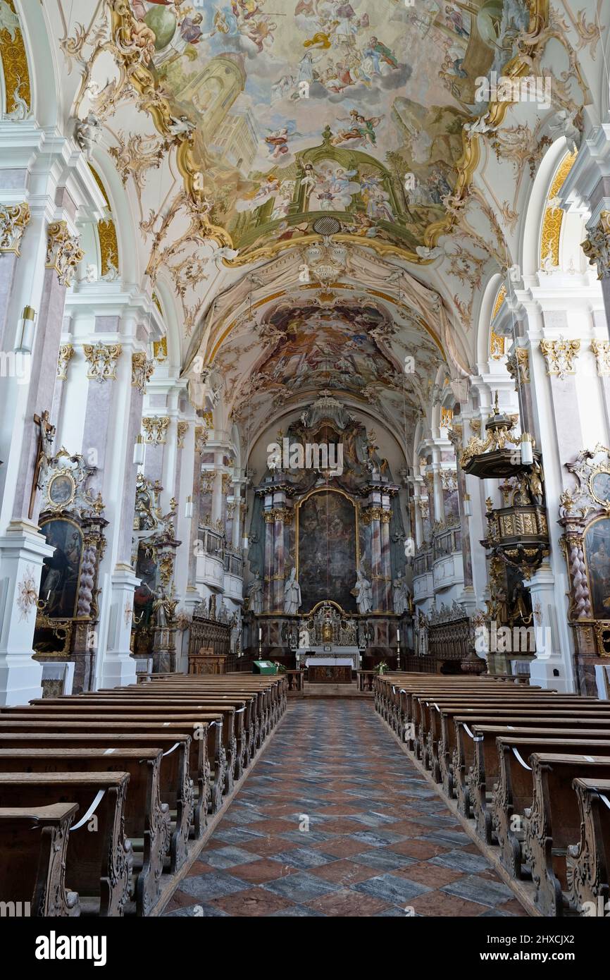 Deutschland, Bayern, Oberbayern, Chiemgau, Altenmarkt an der Alz, Kloster Baumburg, St. Margaretenkloster-Kirche, innen Stockfoto