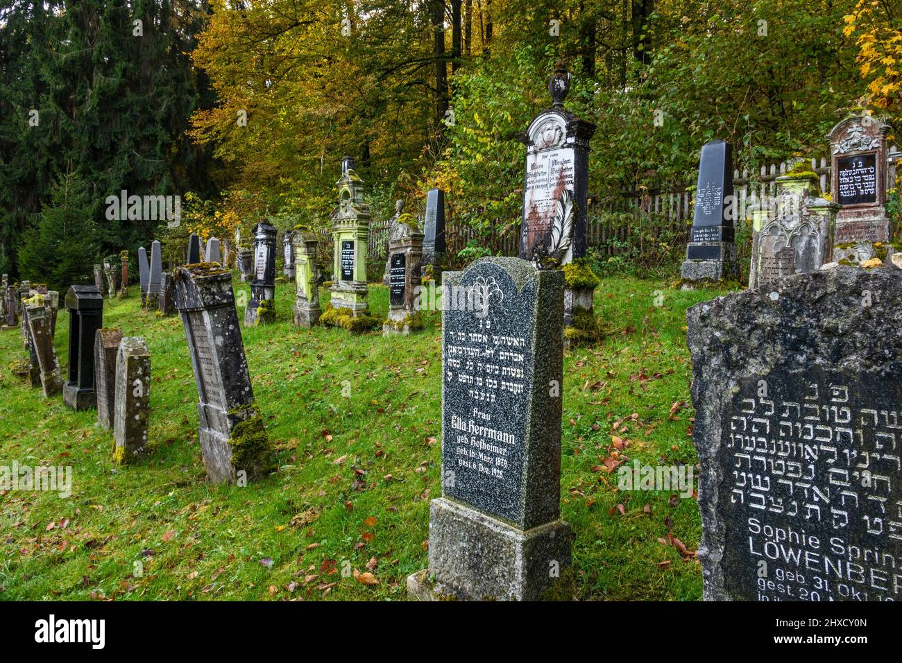 Der jüdische Friedhof Buttenhausen, ist ein geschütztes Kulturdenkmal. Der Friedhof wurde 1789 gegründet. Die letzte Beerdigung fand 1943 statt. Stockfoto