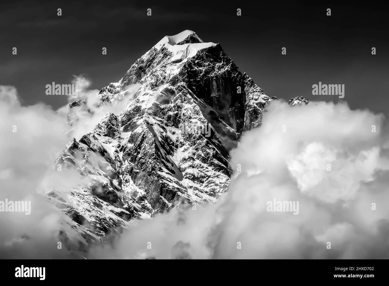 Gipfel des Berges in der himalaya-Region in Nepal Stockfoto