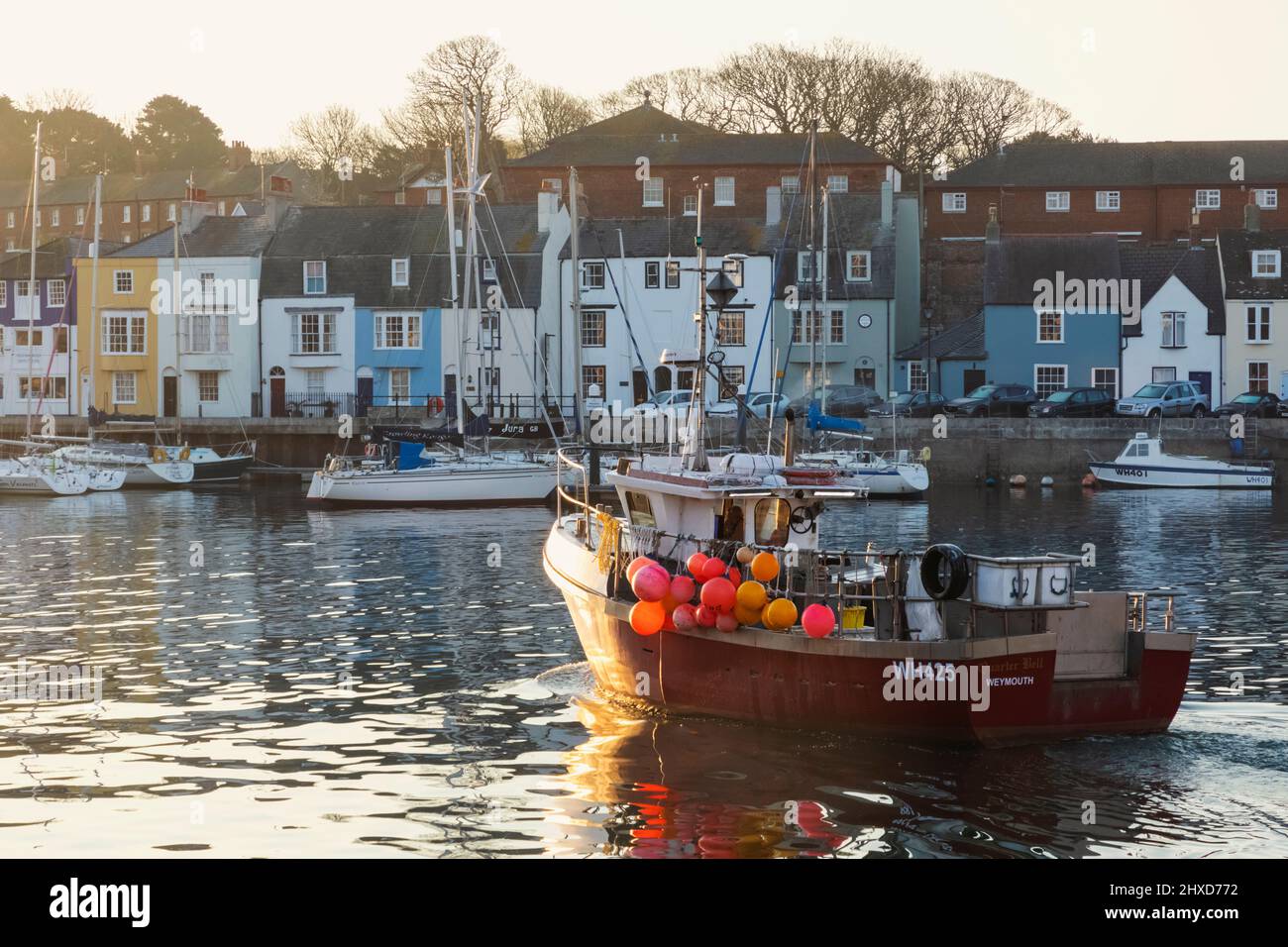 England, Dorset, Weymouth, Weymouth Harbour, Angelboot Abfahren Stockfoto