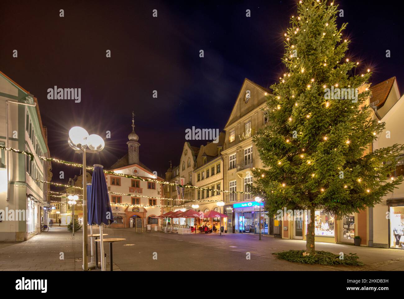 Altes Rathaus, Marktplatz, Fußgängerzone, Blaue Stunde