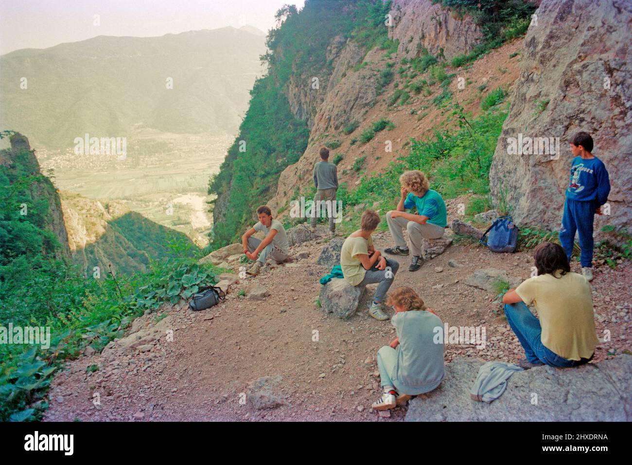 Jugendgruppenwanderung durch das Val Scura, 08. August 1988, Trentino, Italien Stockfoto