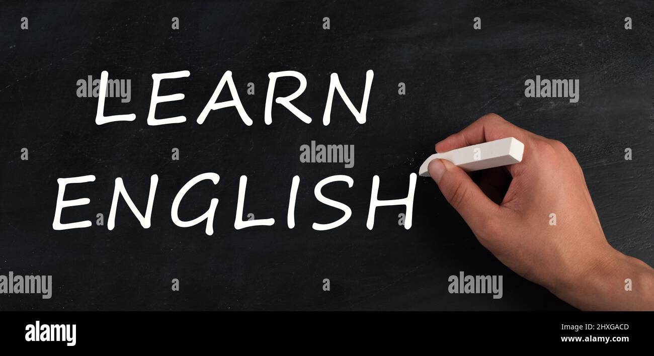 Englisch lernen steht auf einem Schwarzen Brett, Sprache studing für Schule und Arbeit Stockfoto