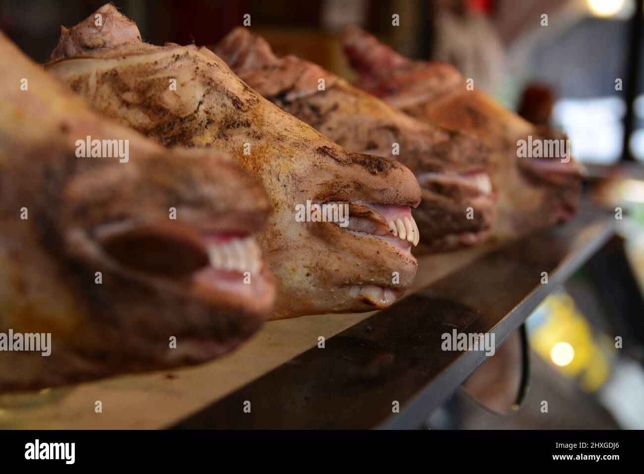 Ein traditionelles Fleisch, Schafskopf Stockfoto