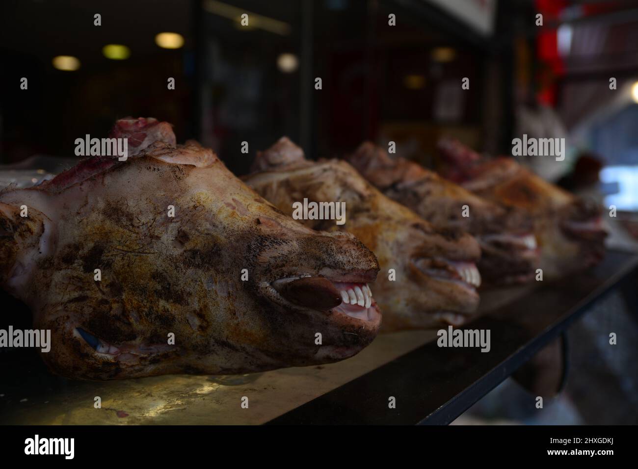 Ein traditionelles Fleisch, Schafskopf Stockfoto