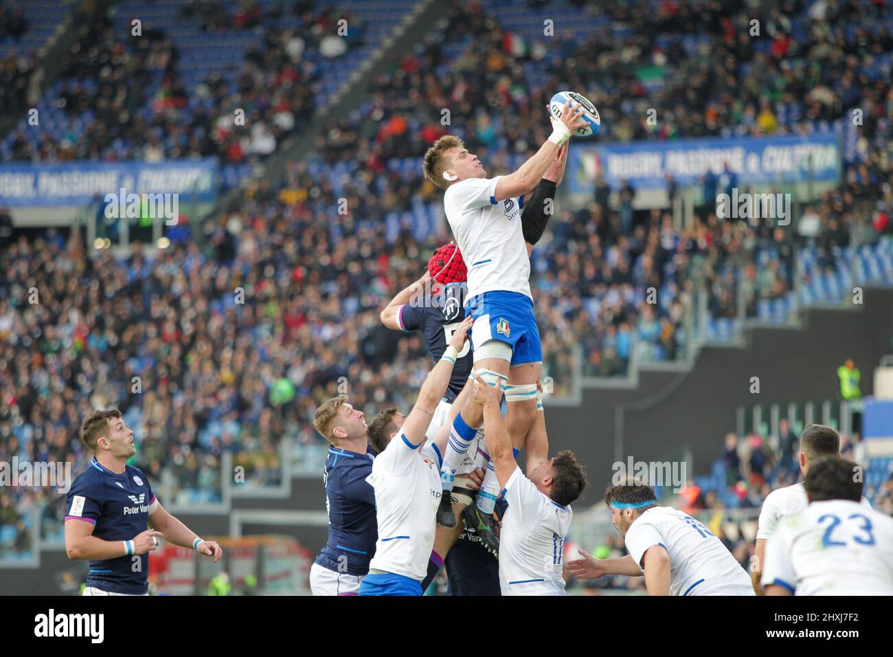 Olimpico-Stadion, Rom, Italien, 12. März 2022, touche Italien während des Spiels Italien gegen Schottland - Rugby Six Nations Stockfoto