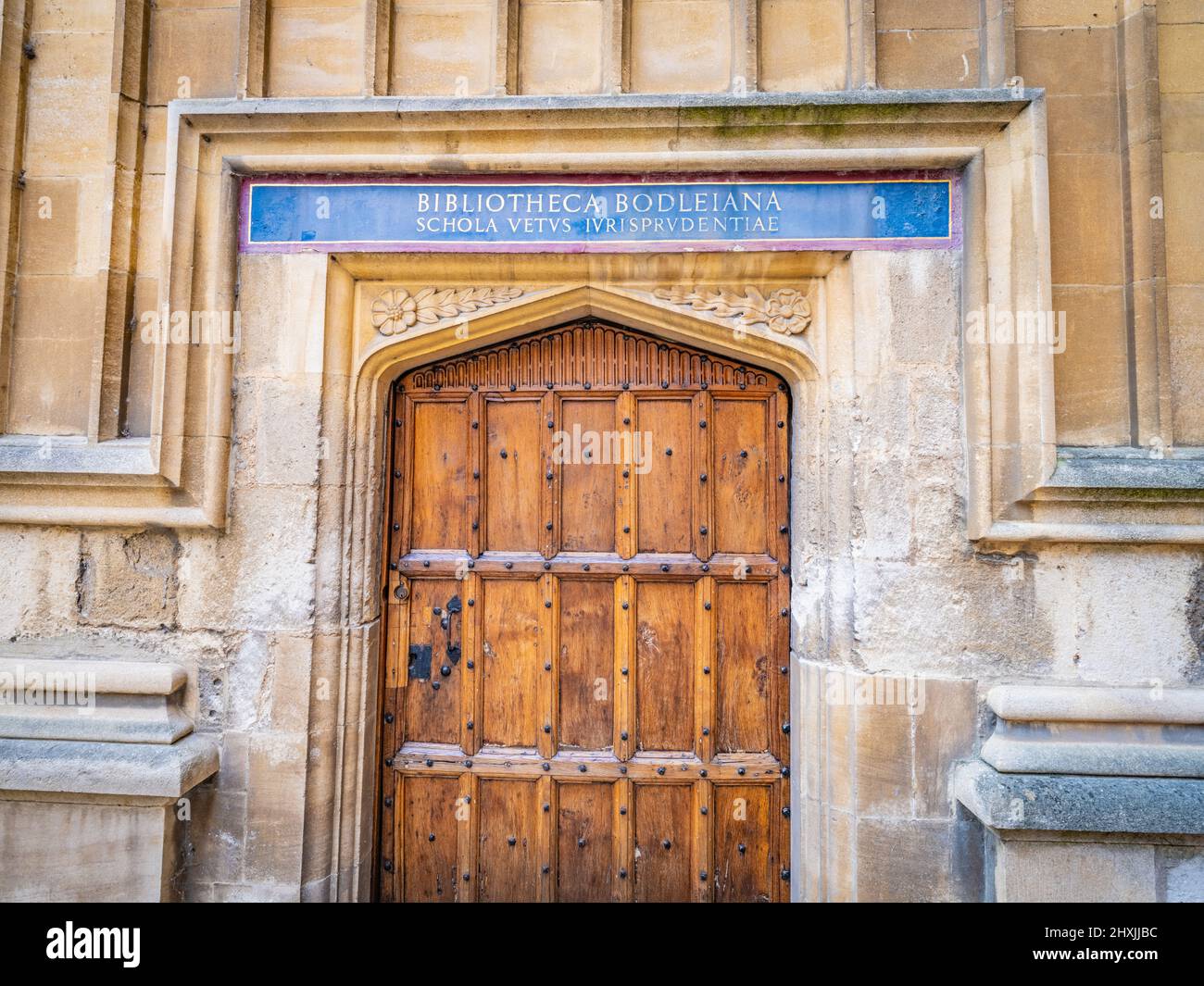 Ein Eintritt in die Bibliotheca Bodleiana One The Bodleian Libraries an der Oxford University, Großbritannien Stockfoto