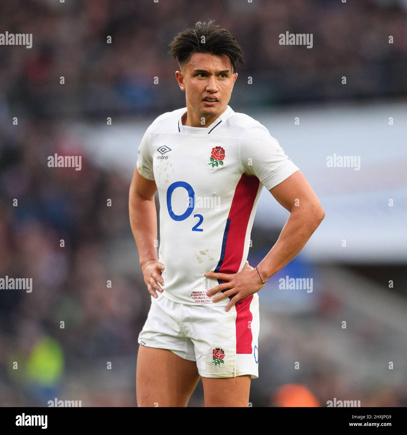 12. März 2022 - England gegen Irland - Guinness Six Nations - Twickenham Stadium Englands Marcus Smith während des Spiels gegen Irland. Bildnachweis : © Mark Pain / Alamy Live News Stockfoto