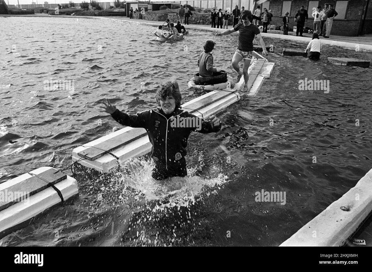 „Es ist ein Knockout!“ In Redcar. 1976. Stockfoto