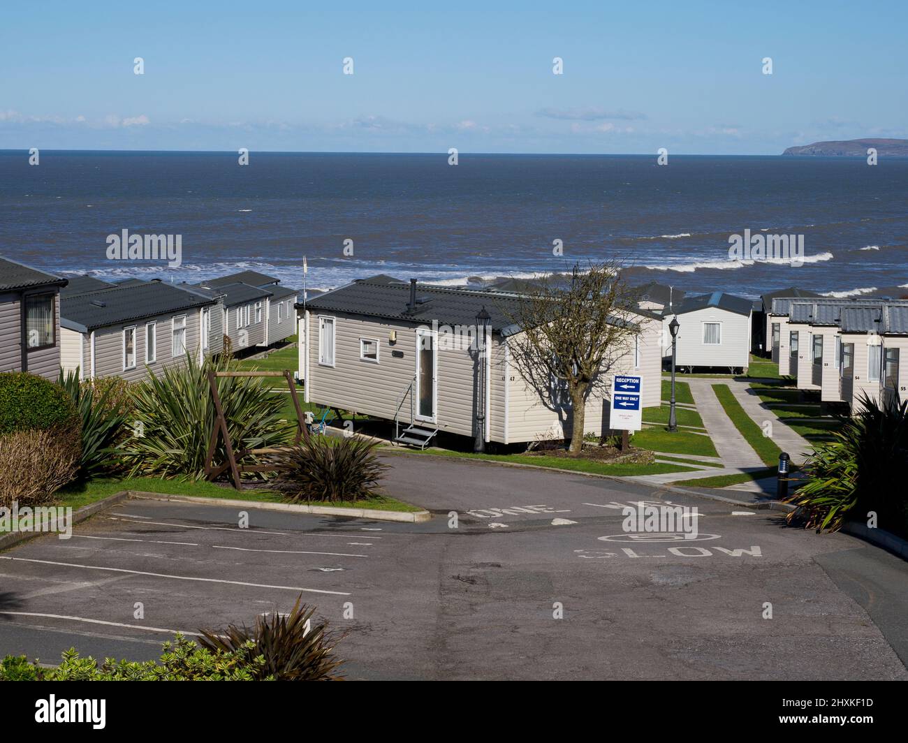 Statische Ferienkarawanen im Braddocks Holiday Park, Westward Ho!, Devon, Großbritannien Stockfoto