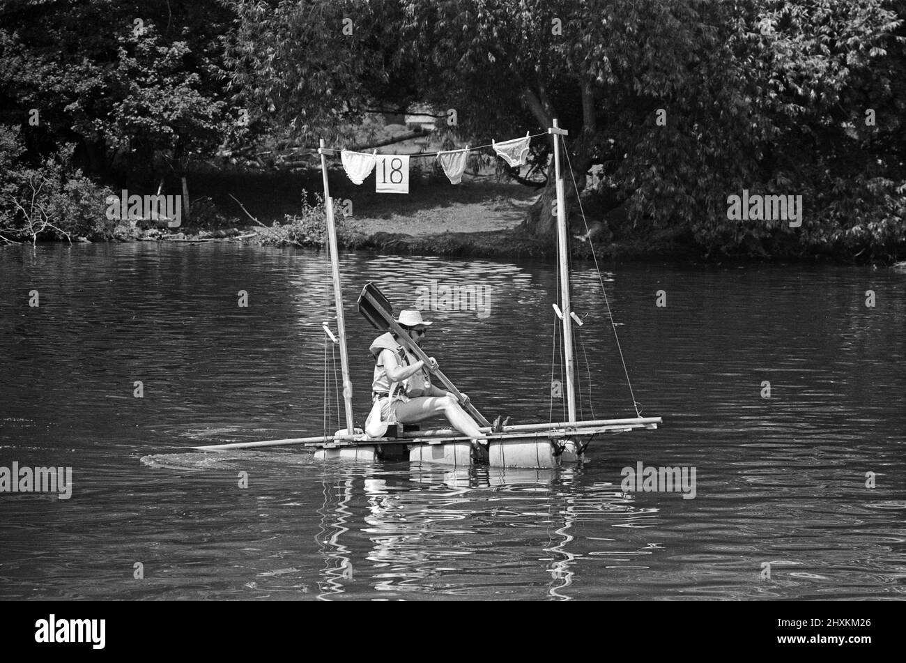 Ein Floßrennen in Pangbourne, in der Grafschaft Bekshire. Juni 1976. Stockfoto