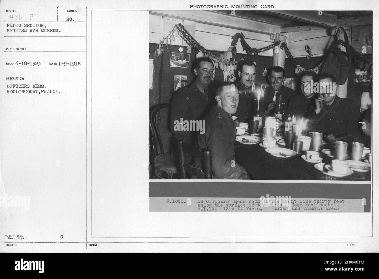 Offiziere, Chaos. Rolincourt, Frankreich. Sammlung von Fotografien aus dem Ersten Weltkrieg, 1914-1918, die die militärischen Aktivitäten der britischen und anderen Streitkräfte und des Personals während des Ersten Weltkriegs darstellen Stockfoto