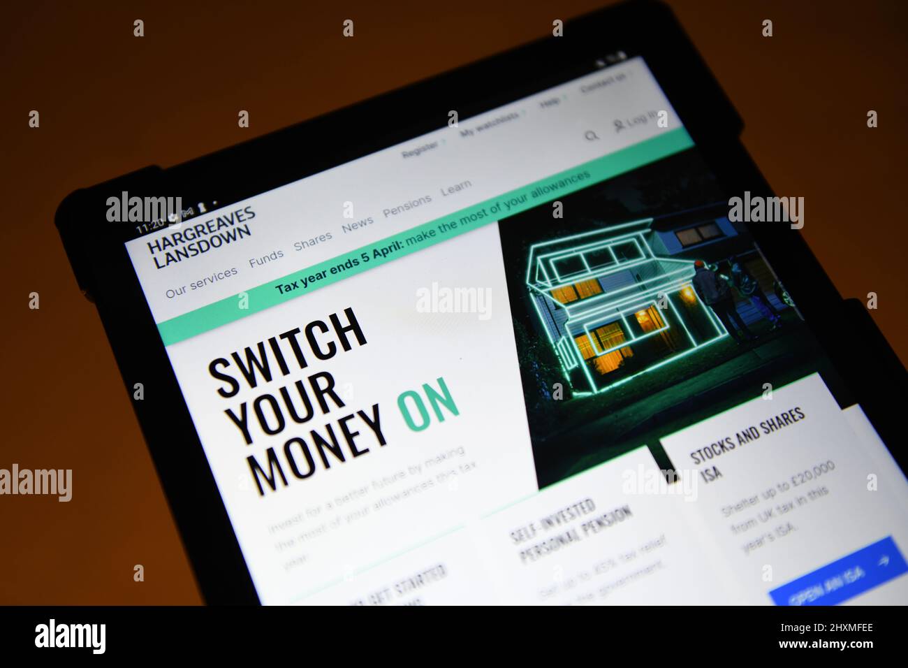 Die Hargreaves Lansdown Website auf einem Tablet gesehen Stockfoto