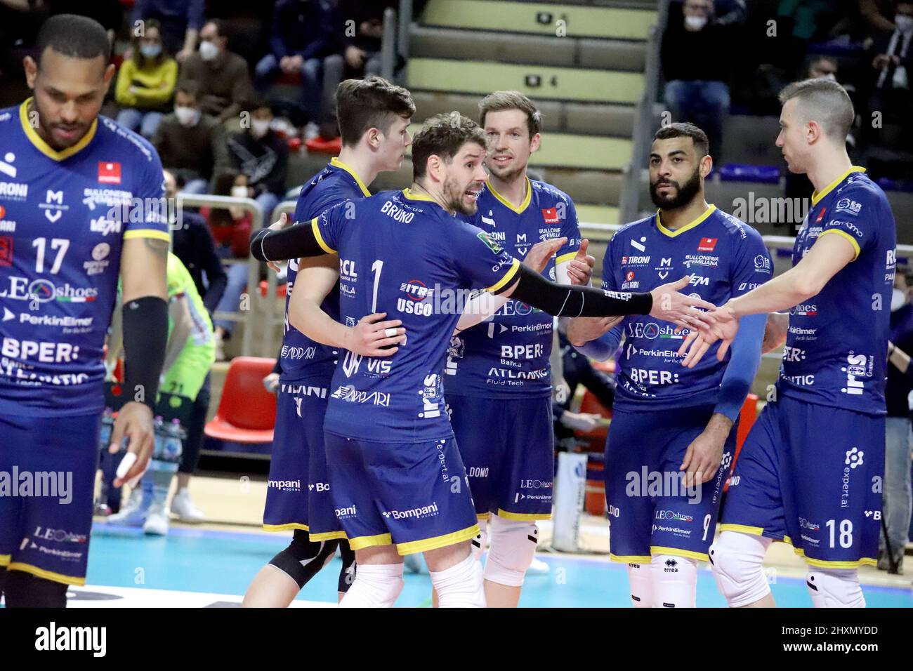 PalaMazzola, Taranto, Italien, 12. März 2022, Jubel Leo Schuhe PerkinElmer Modena. Während Prisma Taranto vs Leo Schuhe Modena - Volleyball Italienisch Stockfoto