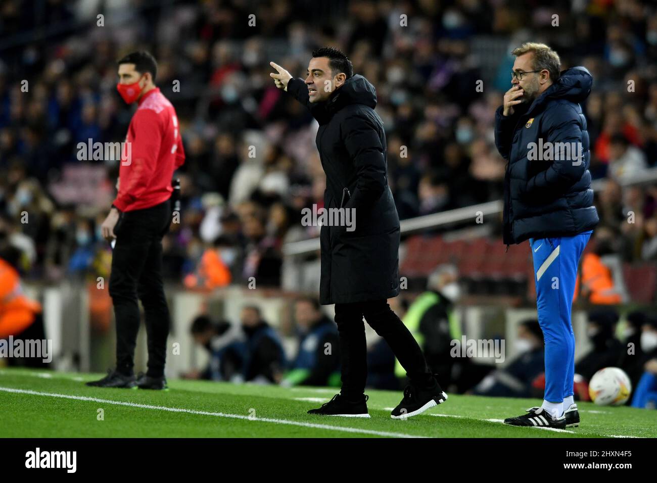 Barcelona, Spanien, 13. März 2022. Xavi Hernandez Cheftrainer des FC Barcelona während des spanischen La Liga-Spiels zwischen dem FC Barcelona und Osasuna im Camp Nou Stadium. Stockfoto