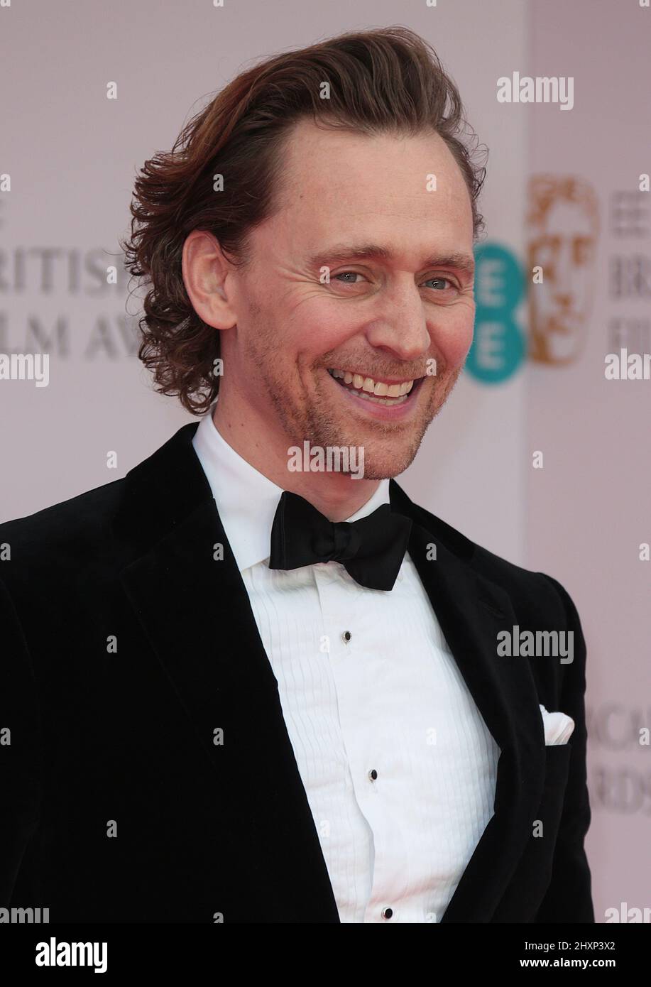 Mär 13, 2022 - London, England, Großbritannien - Tom Hiddleston nimmt an den BAFTA Film Awards 2022 in der Royal Albert Hall Teil Stockfoto