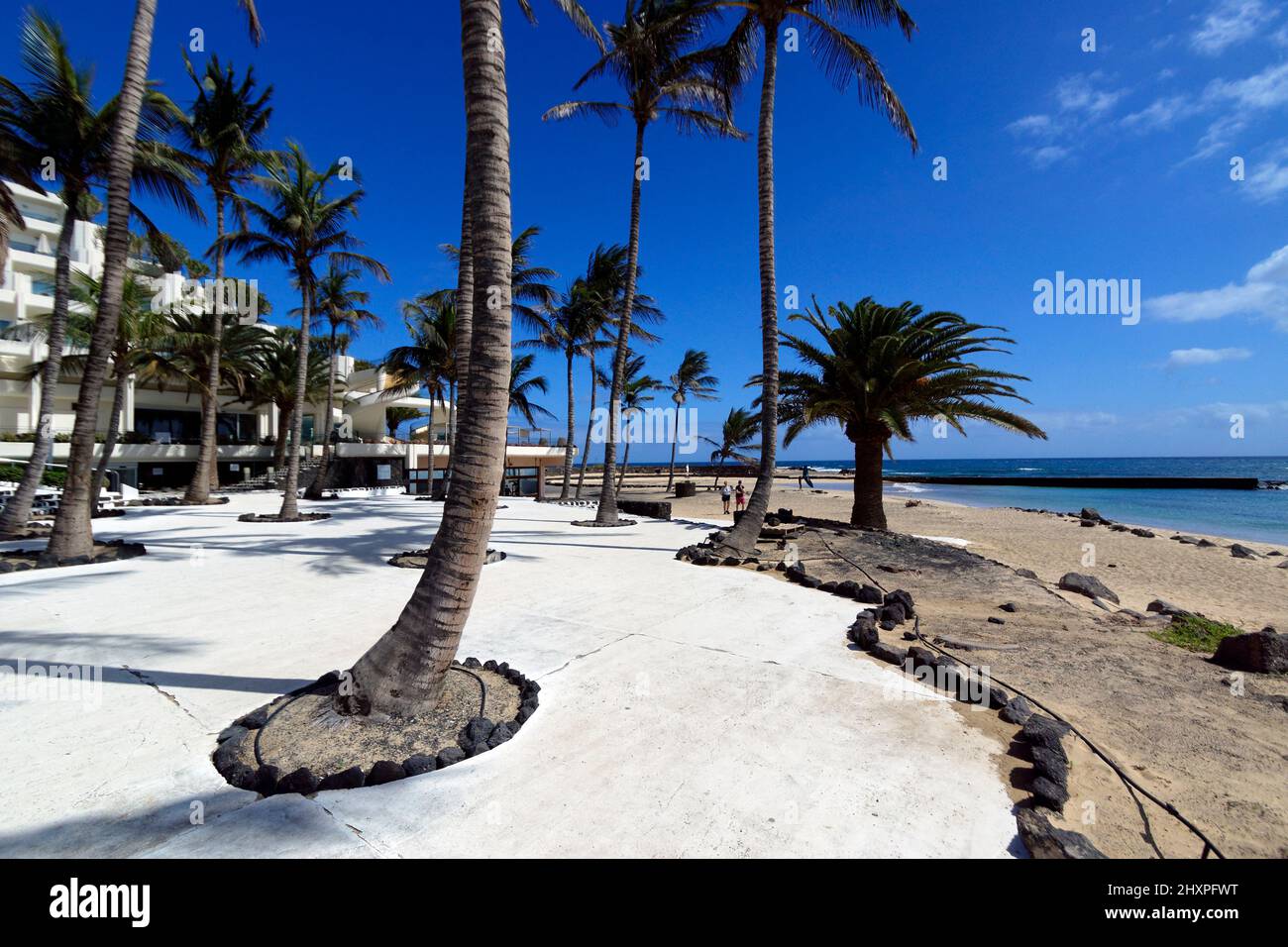Playa De Las Cucharas, Costa Teguise, Lanzarote, Kanarische Inseln, Spanien. Stockfoto
