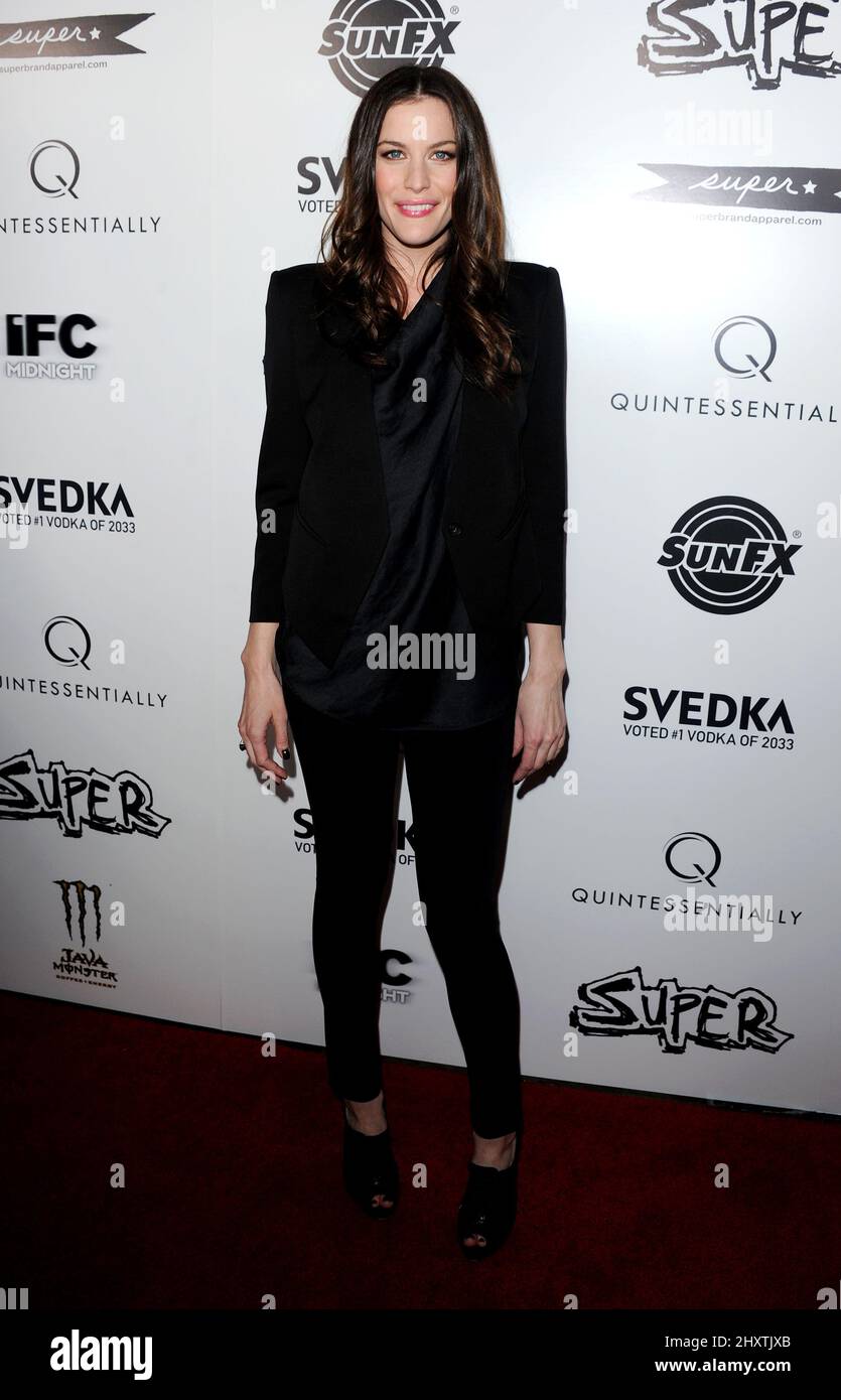 Liv Tyler während der „Super“-Premiere in Los Angeles im Egyptian Theatre, Hollywood, Kalifornien Stockfoto