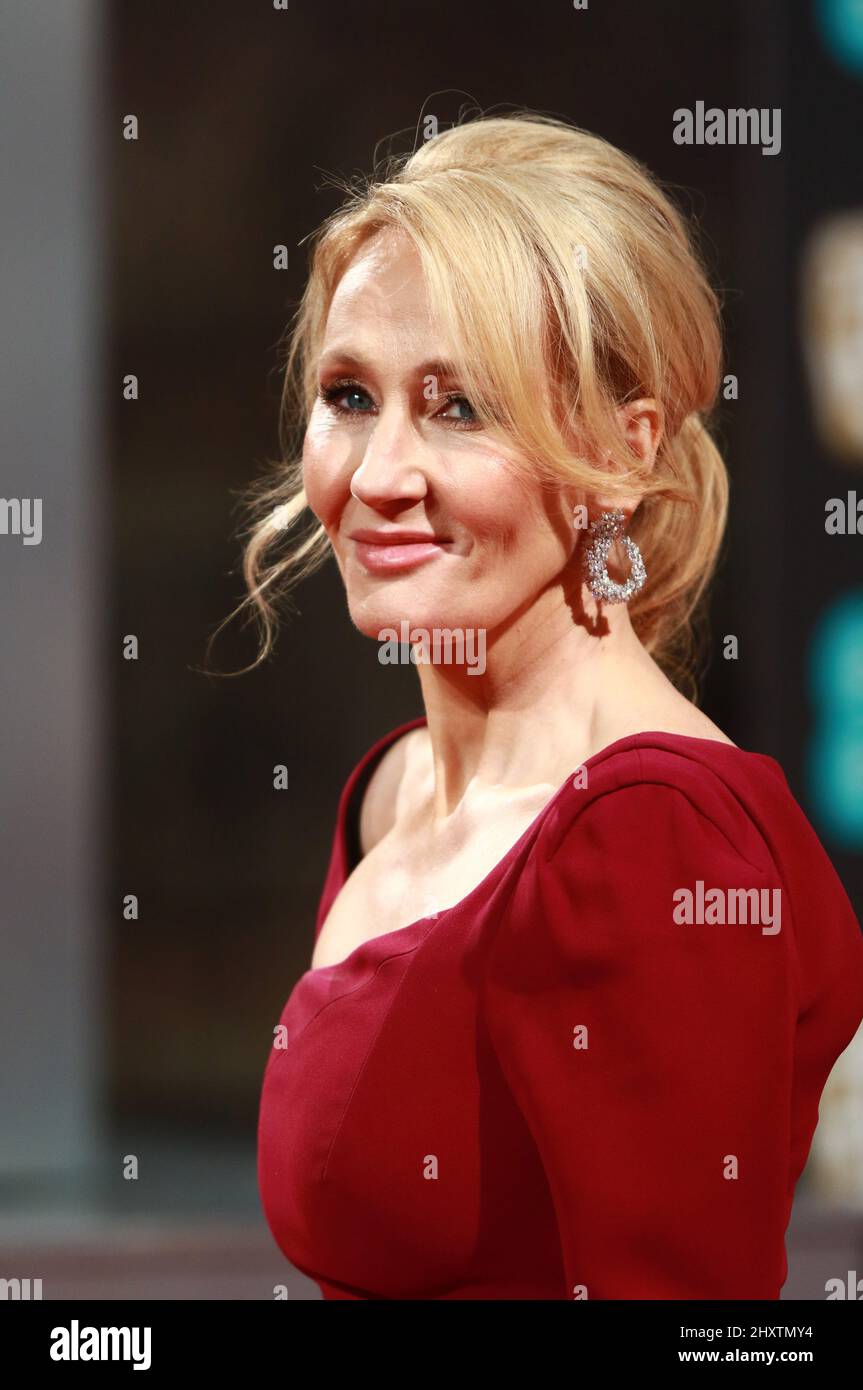 JK Rowling, Autor der Harry Potter-Bücher, kommt bei den British Academy Film Awards 70. an. Die EE BAFTA 2017 fand in der Royal Albert Hall in London statt. Stockfoto
