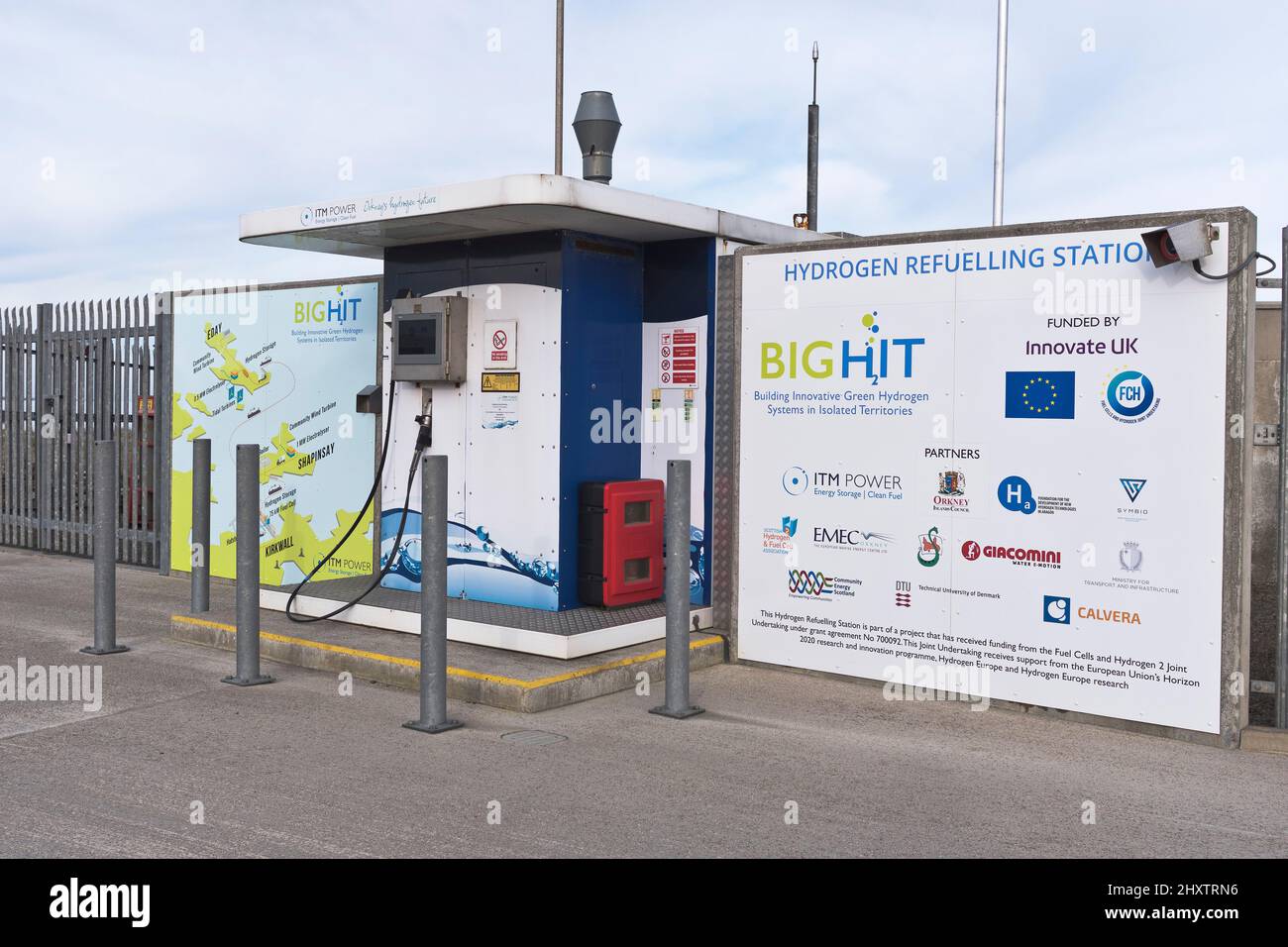 dh Wasserstoff-Tankstelle KIRKWALL ORKNEY Tankstellen mit Gezeiten- und Wellenquellen Erneuerbare Energien Großbritannien Stockfoto