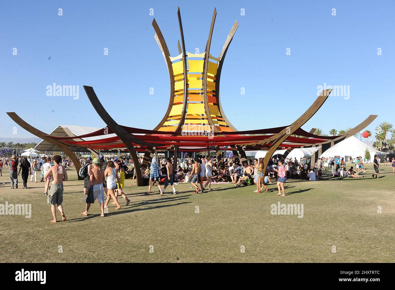 Atmosphäre beim Coachella Valley Music and Arts Festival im Empire Polo Field, Kalifornien. Stockfoto