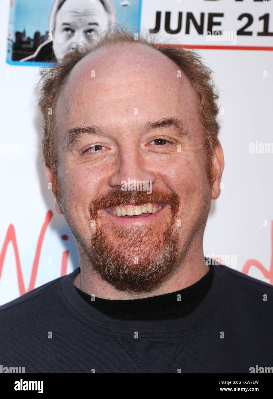 Louis C.K. bei der Premiere von Wilfred & Louie im FX Network im ArcLight Hollywood Cinemas, Hollywood. Stockfoto