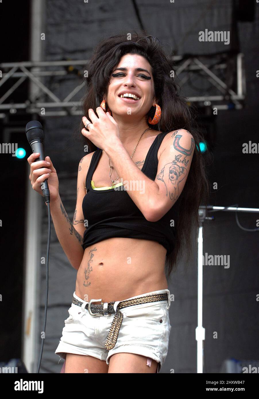 Amy Winehouse trat beim Virgin Music Festival 2007 auf, das auf der Pimlico Race Track stattfand Stockfoto