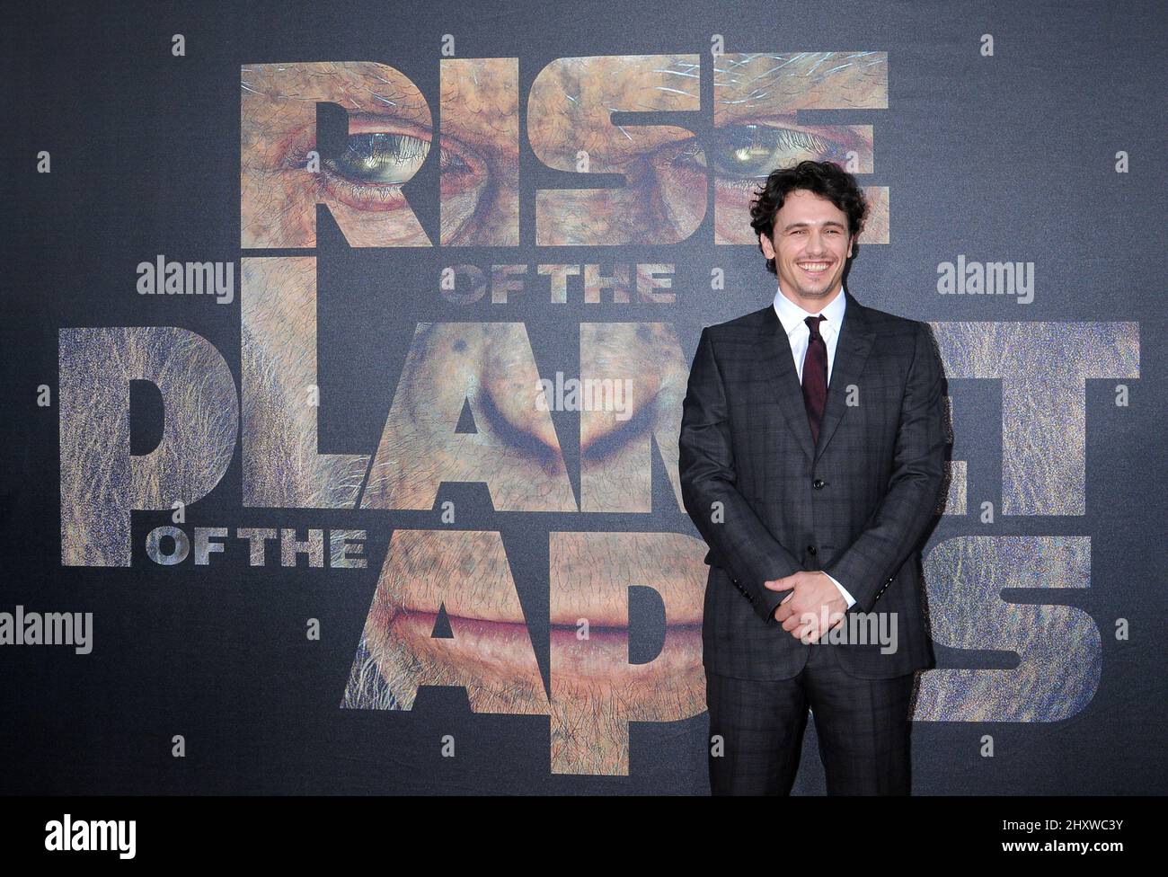 James Franco kommt bei der Los Angeles Premiere von „Rise of the Planet of the Apes“ am 28. Juli 2011 in Hollywood im Grauman's Chinese Theatre an. Stockfoto